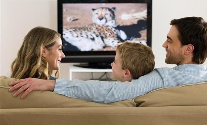 family watching tv 2
